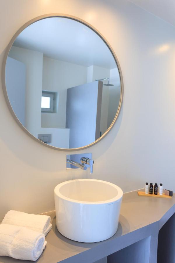 Iliades Luxury Boutique Suites Batsíon Exteriér fotografie